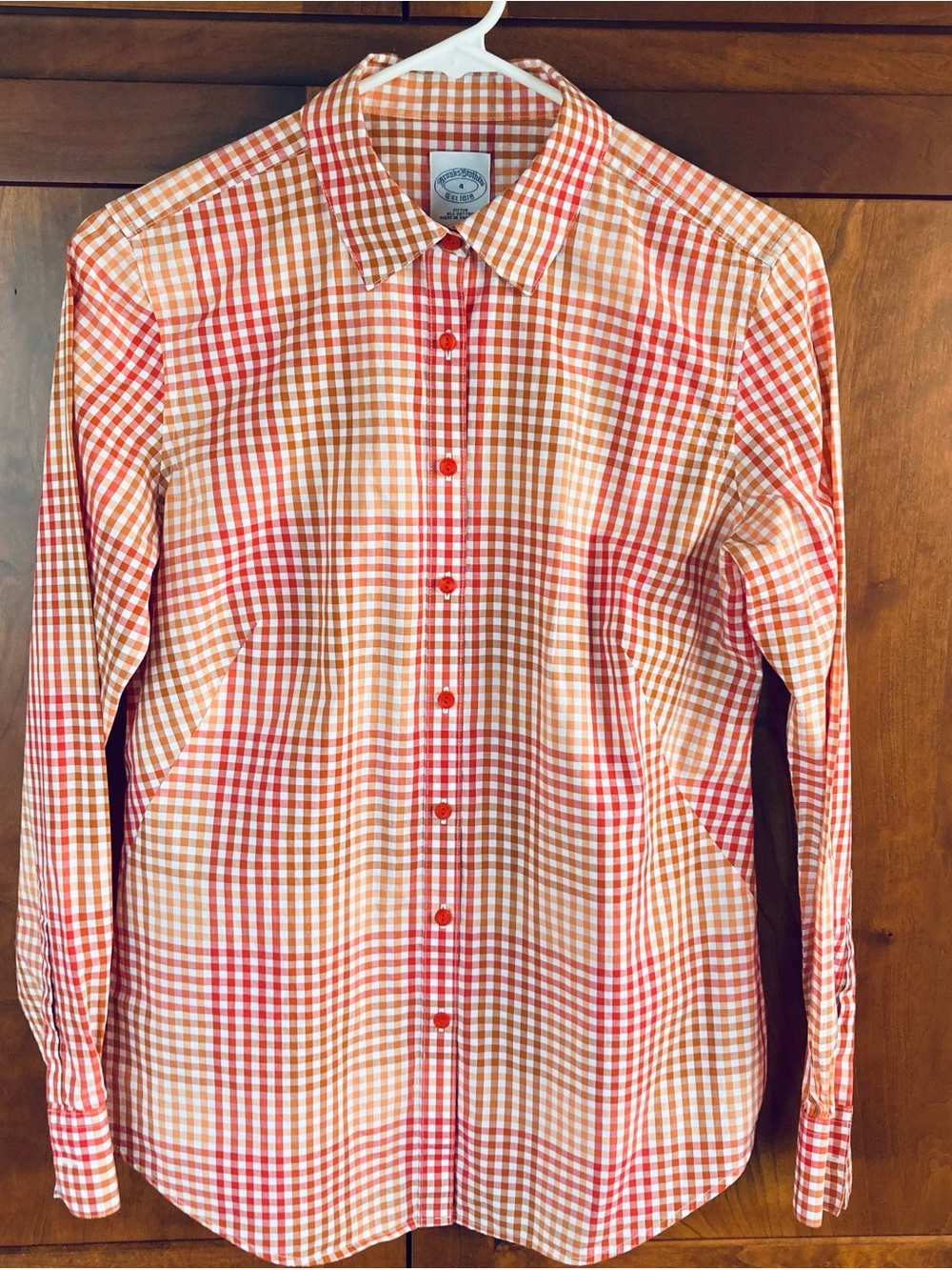 Brooks Brothers Womens Fitted Button Up Shirt Sz 4 Pink/red Plaid Cotton. Luxury